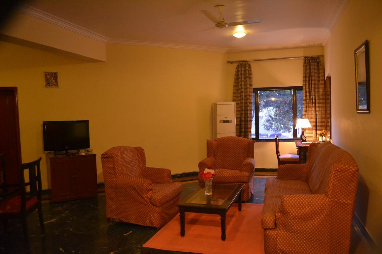Hotel The Royal Residency Bodh Gaya Esterno foto