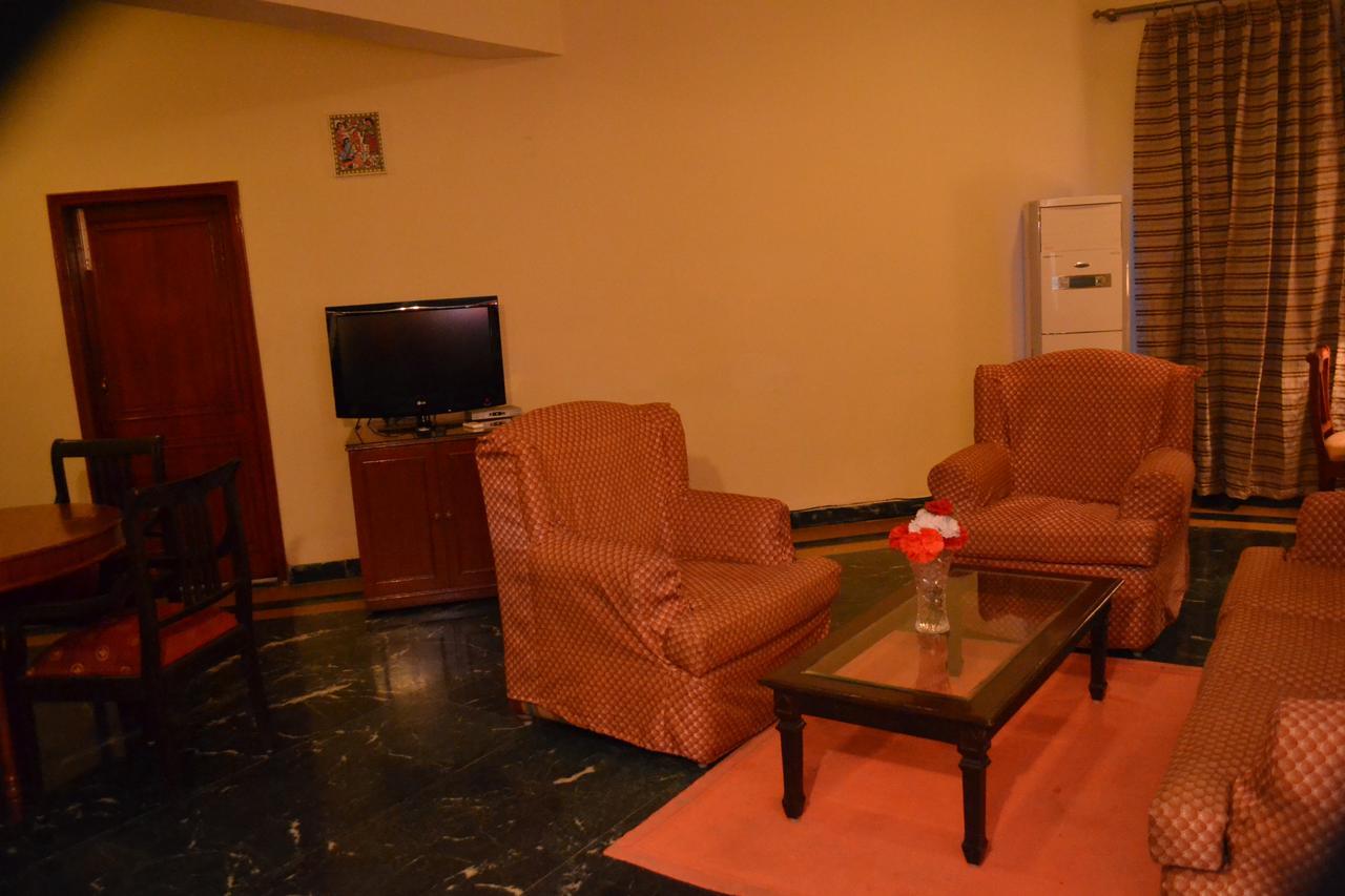 Hotel The Royal Residency Bodh Gaya Esterno foto