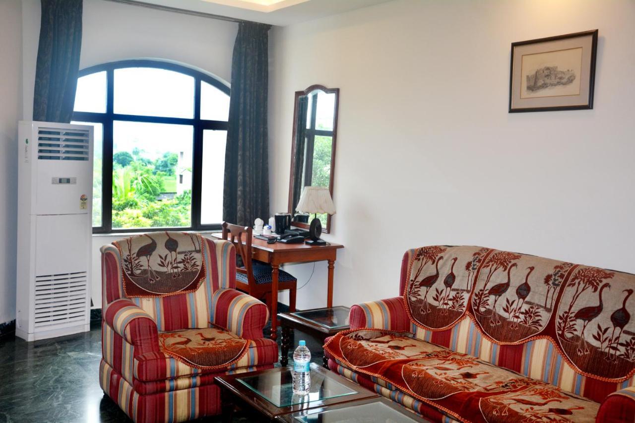 Hotel The Royal Residency Bodh Gaya Esterno foto