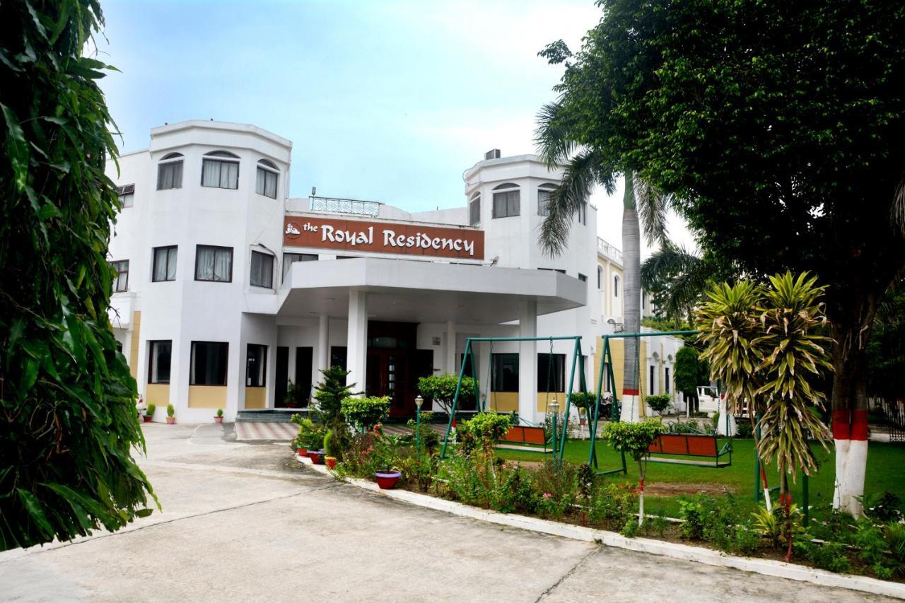 Hotel The Royal Residency Bodh Gaya Esterno foto